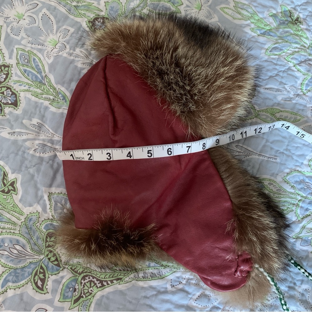 Leather and Fur Winter Hat - Picture 5 of 6